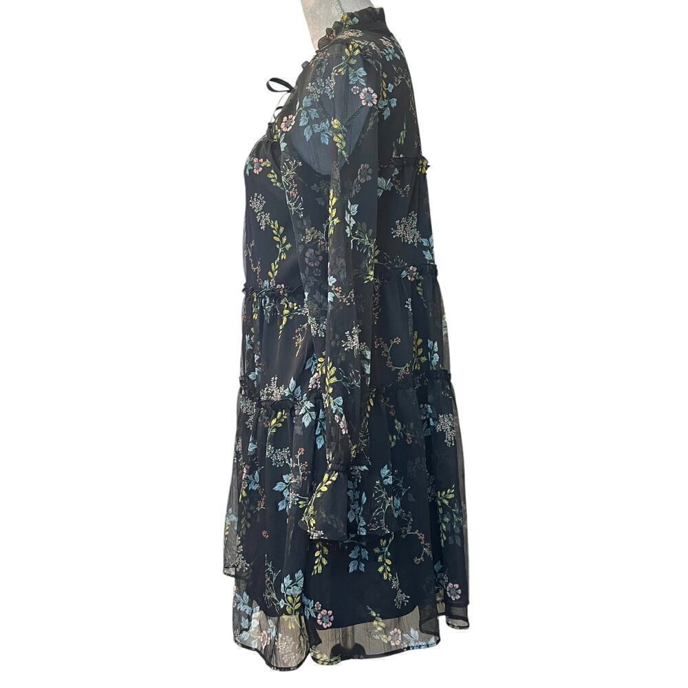Who What Wear Tiered Dress Womens Small Black Floral Chiffon Above Knee Tie Neck - Picture 4 of 9